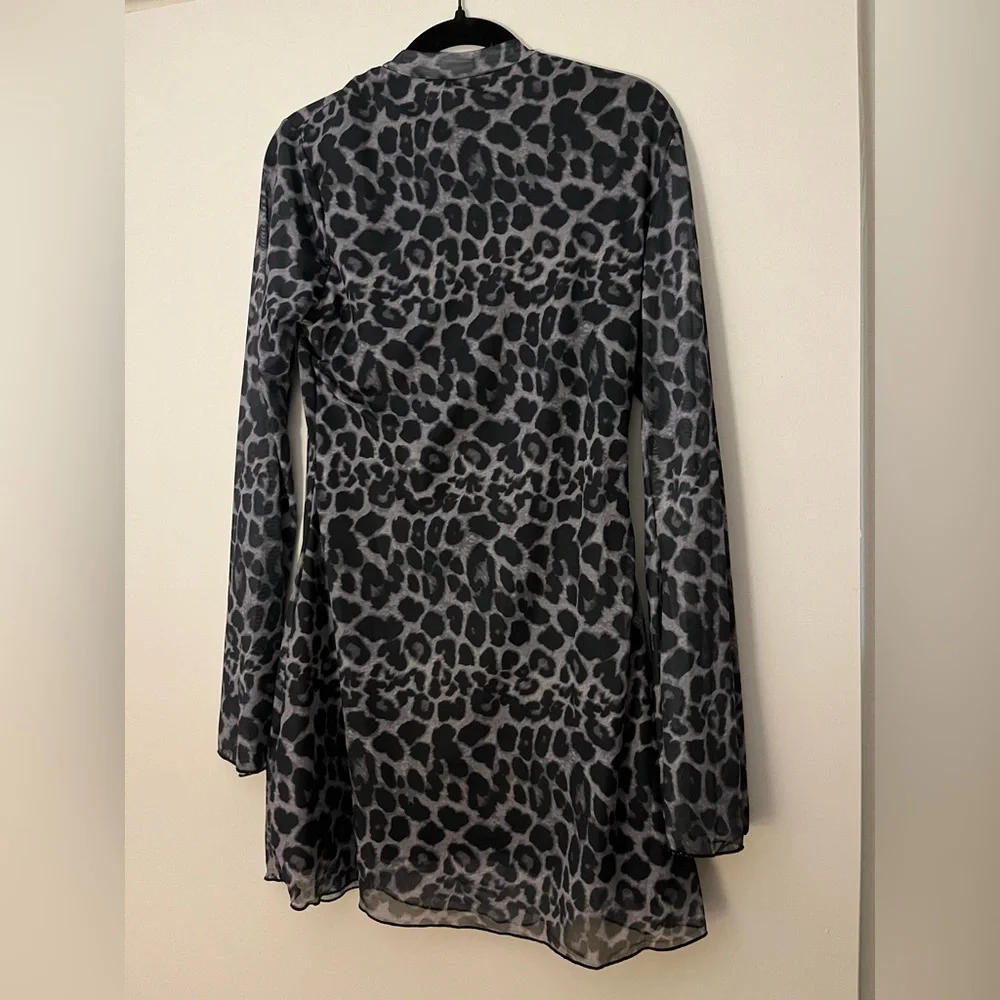 SHEIN Leopard Print Sheer Sleeve Mini Dress - Picture 4 of 4